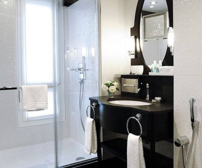 اتاق لوکس, Tiffany