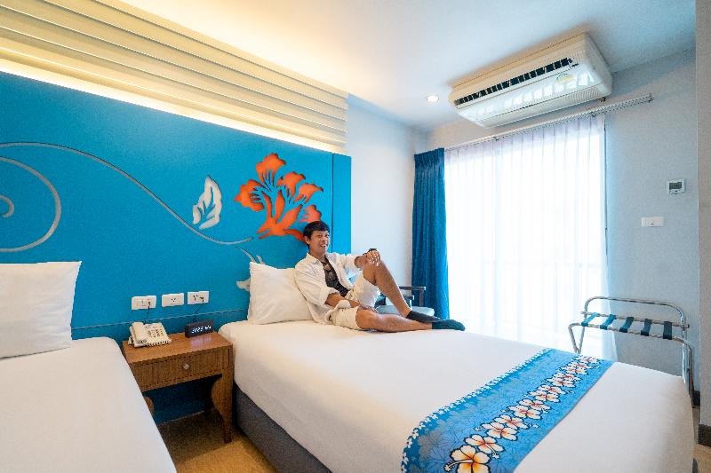 استودیوی استاندارد, Tiffany