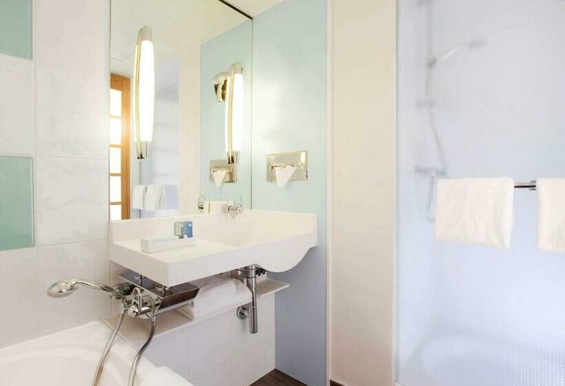 スーペリアールーム, Novotel Paris Centre Tour Eiffel