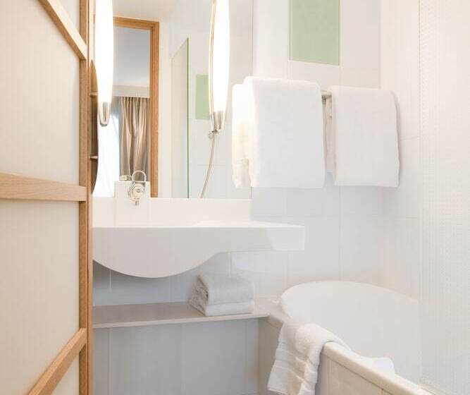 クラシックルーム, Novotel Paris Centre Tour Eiffel