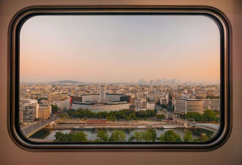 Klassiskt Rum, Novotel Paris Centre Tour Eiffel