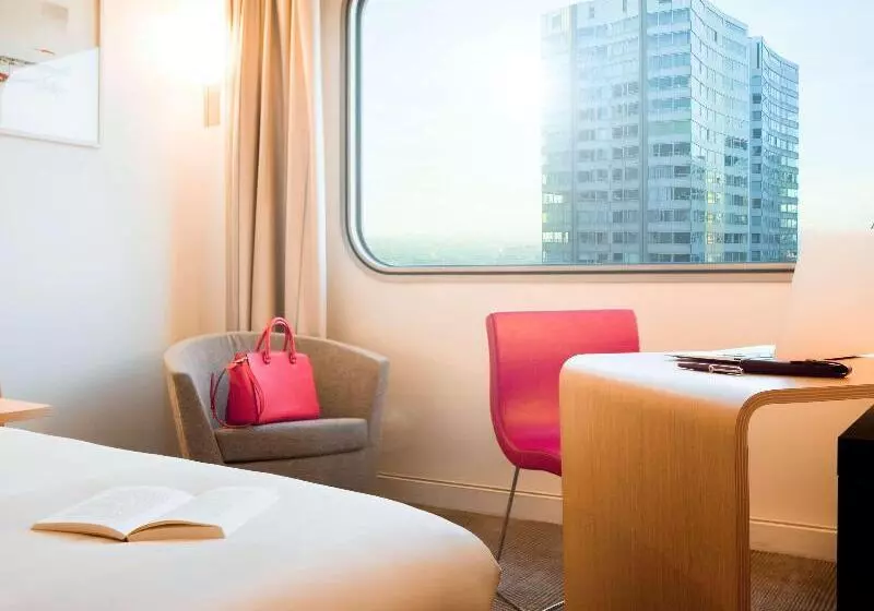 スーペリアールーム, Novotel Paris Centre Tour Eiffel