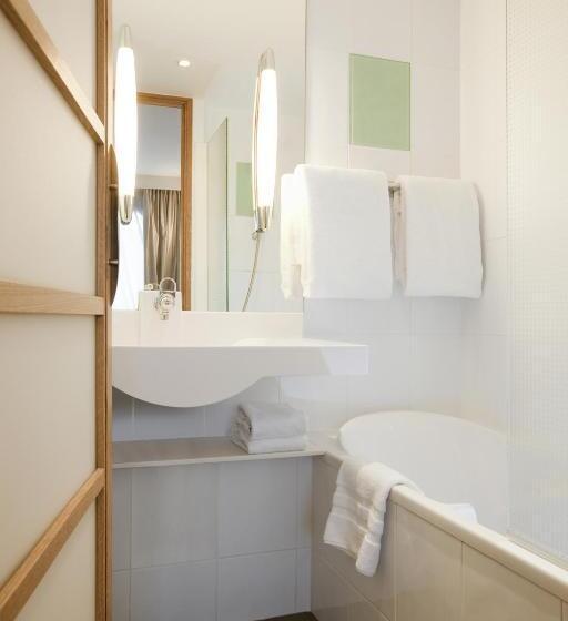 クラシックルーム, Novotel Paris Centre Tour Eiffel