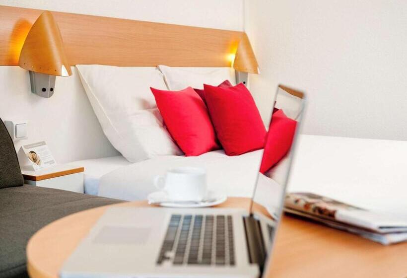 スタンダードルーム, Novotel Warszawa Airport