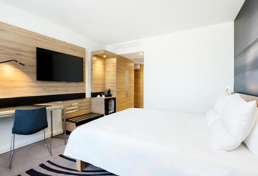 エクゼクティブルーム, Novotel Warszawa Airport