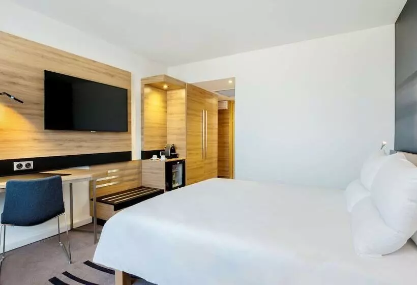 اتاق اجرایی, Novotel Warszawa Airport