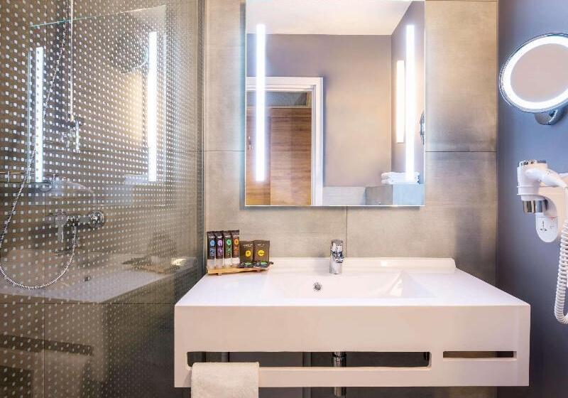 エクゼクティブルーム, Novotel Warszawa Airport