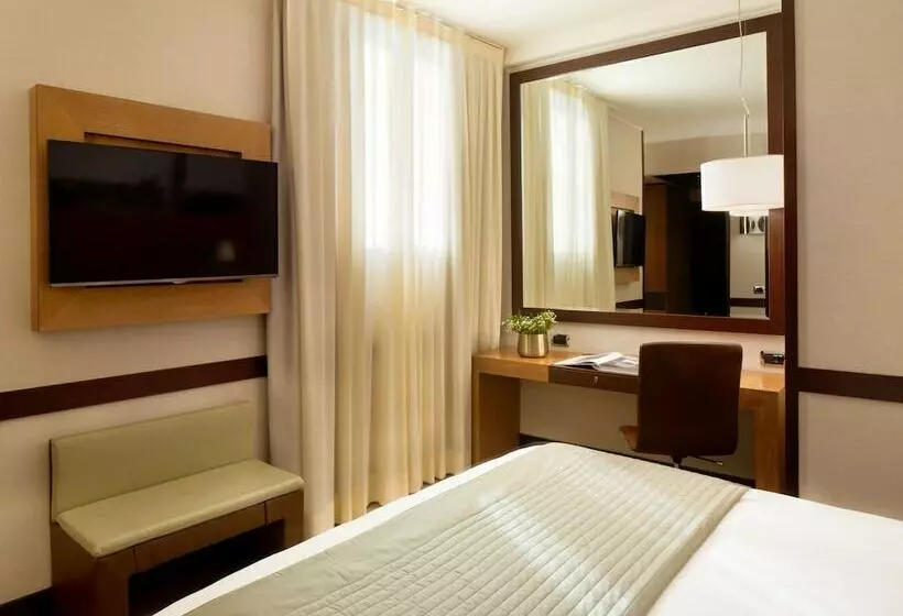 スーペリアールーム, Starhotels Ritz