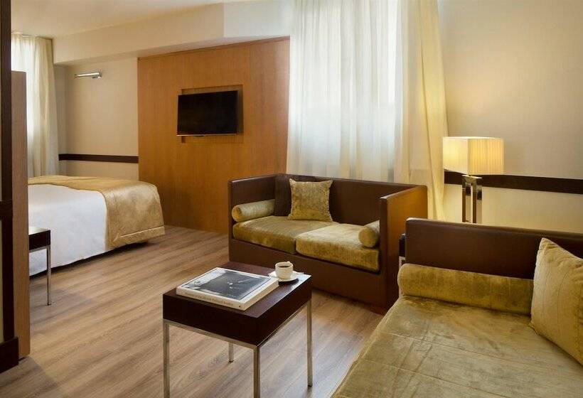 سوییت جونیور, Starhotels Ritz