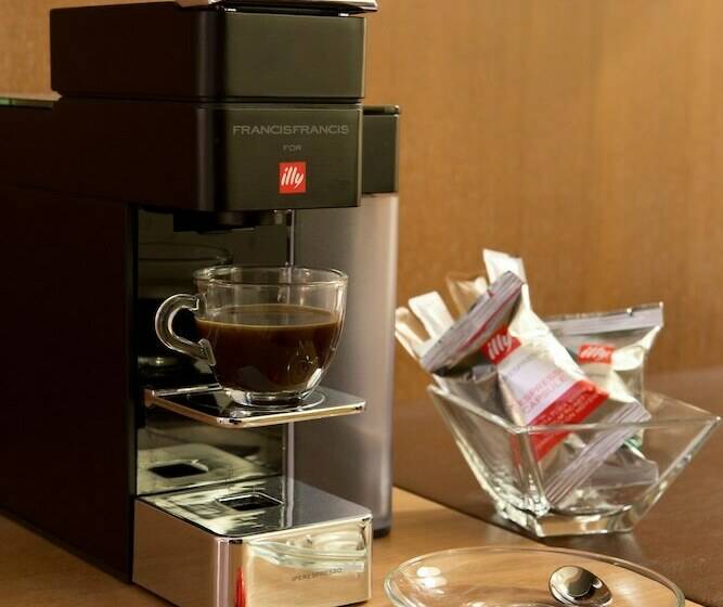 سوییت جونیور, Starhotels Ritz