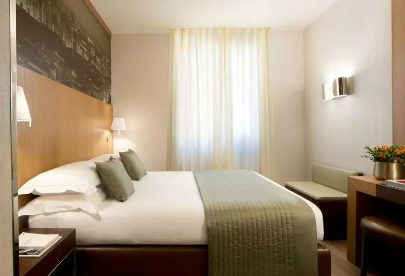 スタンダードルーム, Starhotels Ritz