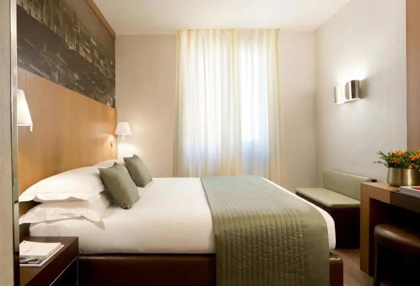 スタンダードルーム, Starhotels Ritz