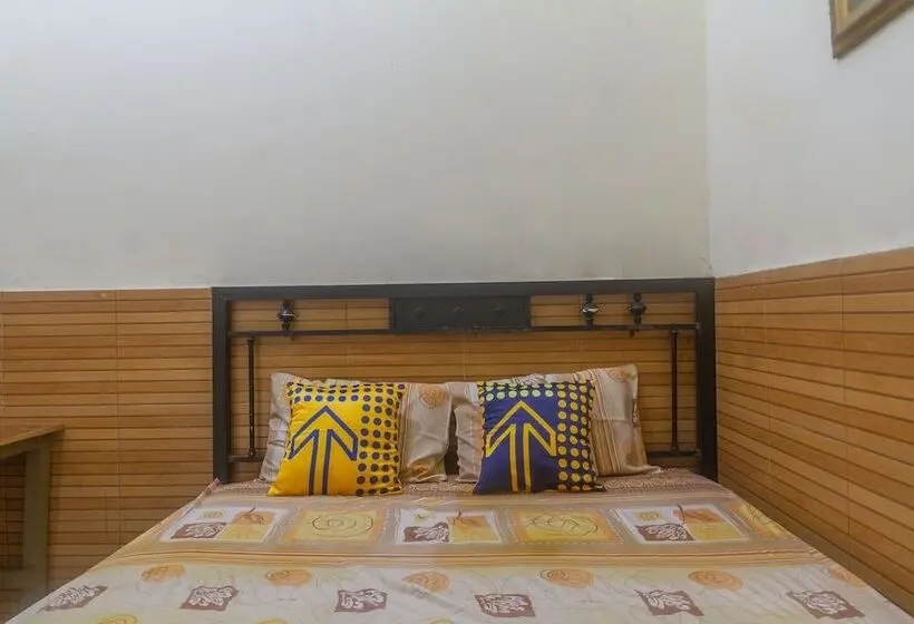 ベーシックルーム, Spot On 3155 Penginapan Banyu Biru Syariah