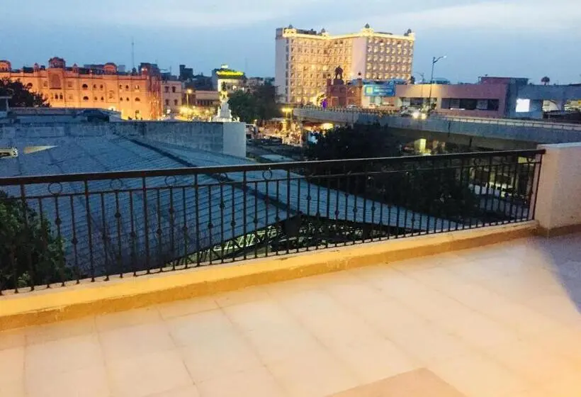テラス付きスタンダードルーム, Siddharth Bnb Near Golden Temple