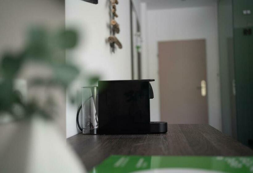 スタンダードシングルルーム, Eee Hotel Liezen