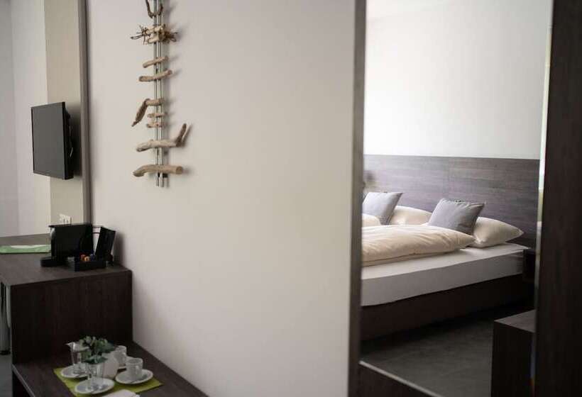 スタンダードルーム, Eee Hotel Liezen