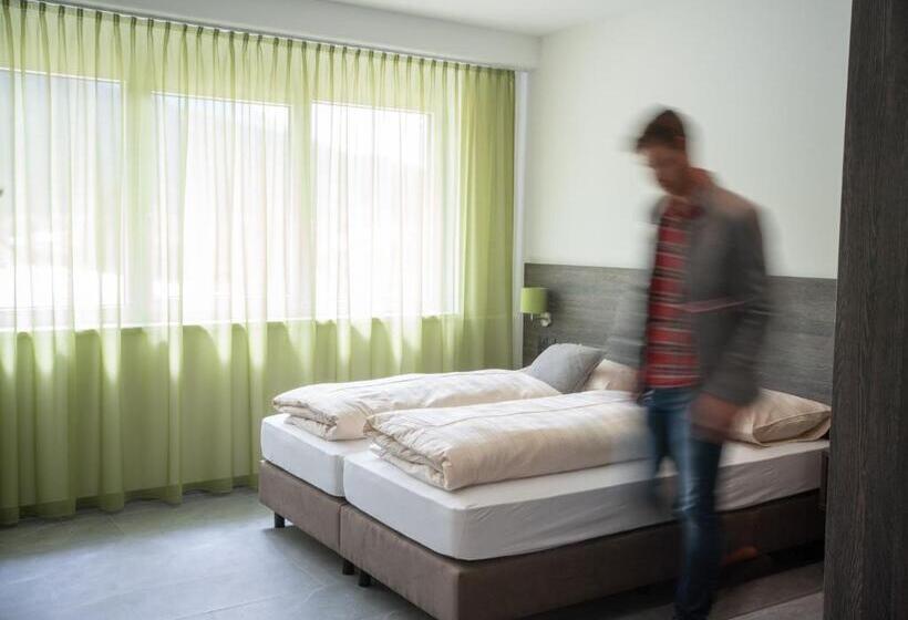 身障者適用スタンダードルーム, Eee Hotel Liezen