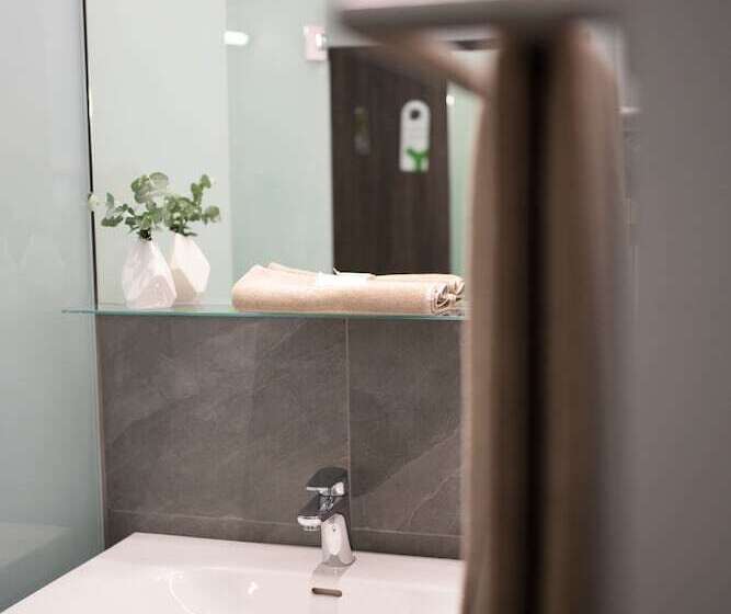 스탠다드 룸, Eee Hotel Liezen