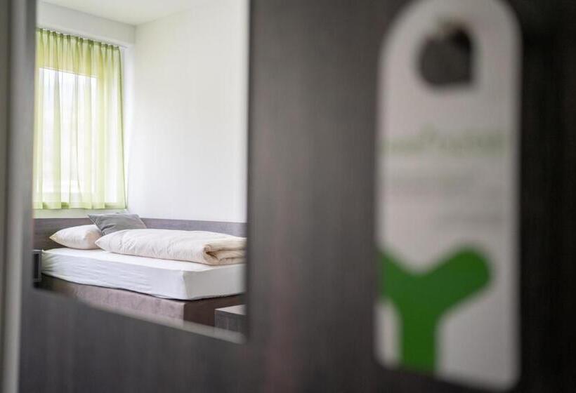 패밀리 룸, Eee Hotel Liezen