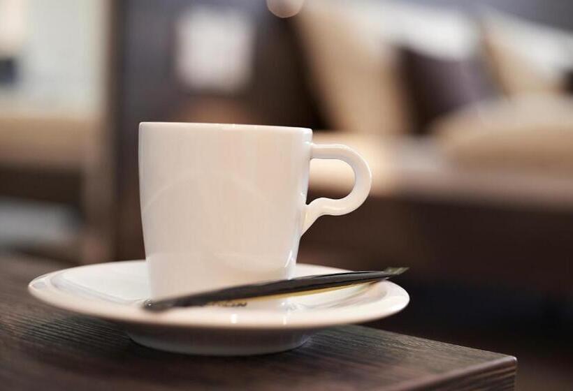 身障者適用スタンダードルーム, Eee Hotel Liezen