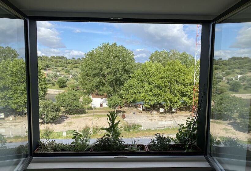 غرفة عائلية, Olhos D  água Alojamento Local