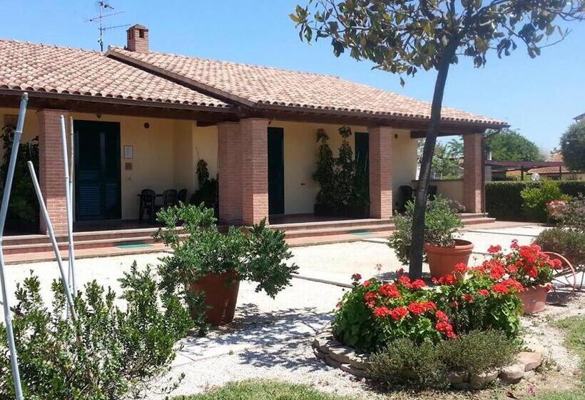 Апартаменты 1 Спальня Вид на Сад, Corte Degli Angeli