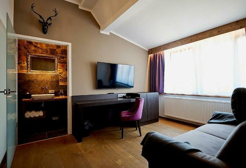 Полулюкс, Gut Am See