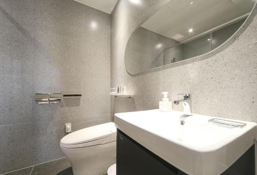 スイート, Hermon Hotel Gangseo