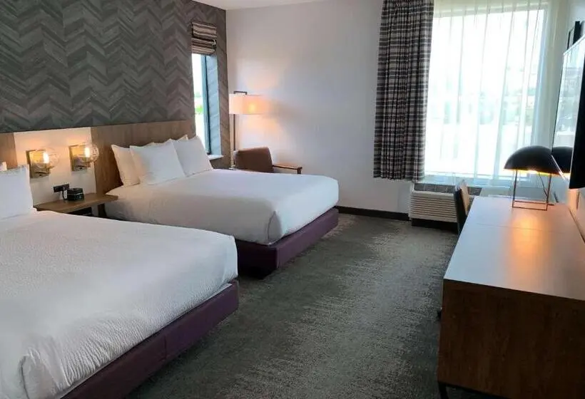 身障者適用スタンダードルーム, La Quinta Inn & Suites By Wyndham Santa Rosa Sonoma