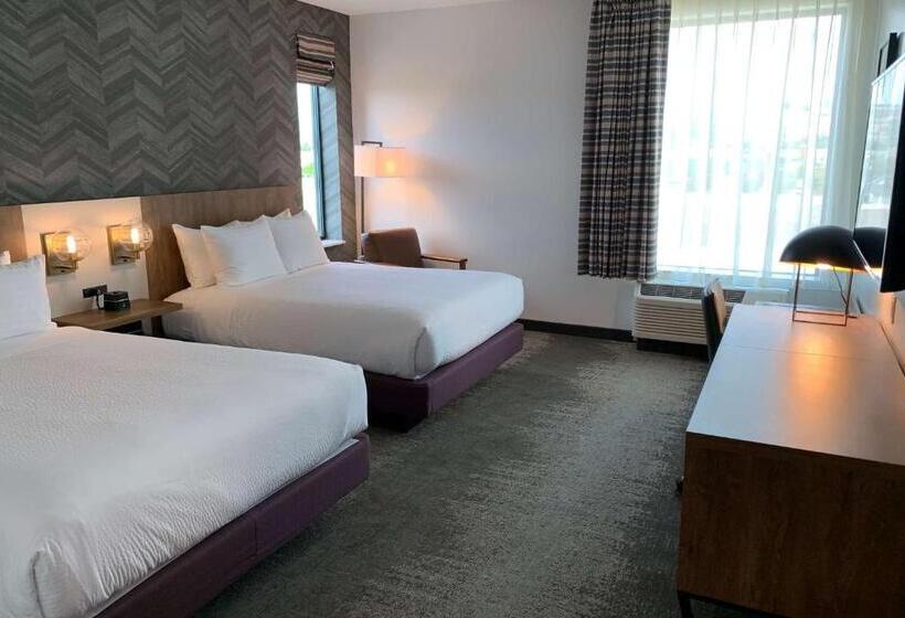 غرفة قياسية, La Quinta Inn & Suites By Wyndham Santa Rosa Sonoma