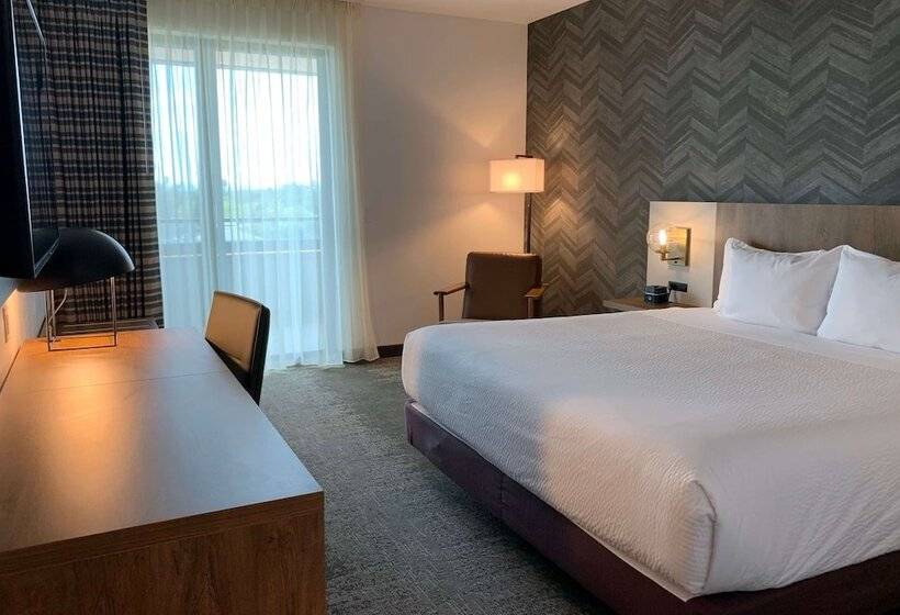 جناح لذوى الاحتياجات الخاصة, La Quinta Inn & Suites By Wyndham Santa Rosa Sonoma