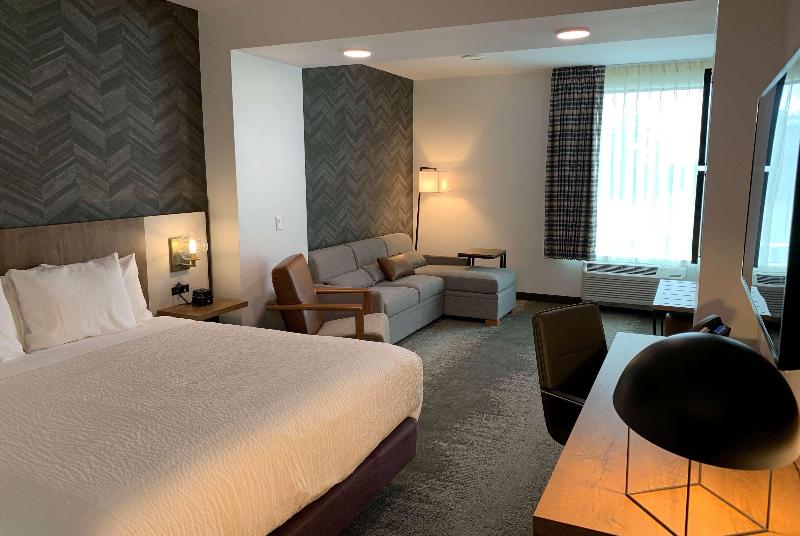 جناح إدارى سرير كينج, La Quinta Inn & Suites By Wyndham Santa Rosa Sonoma