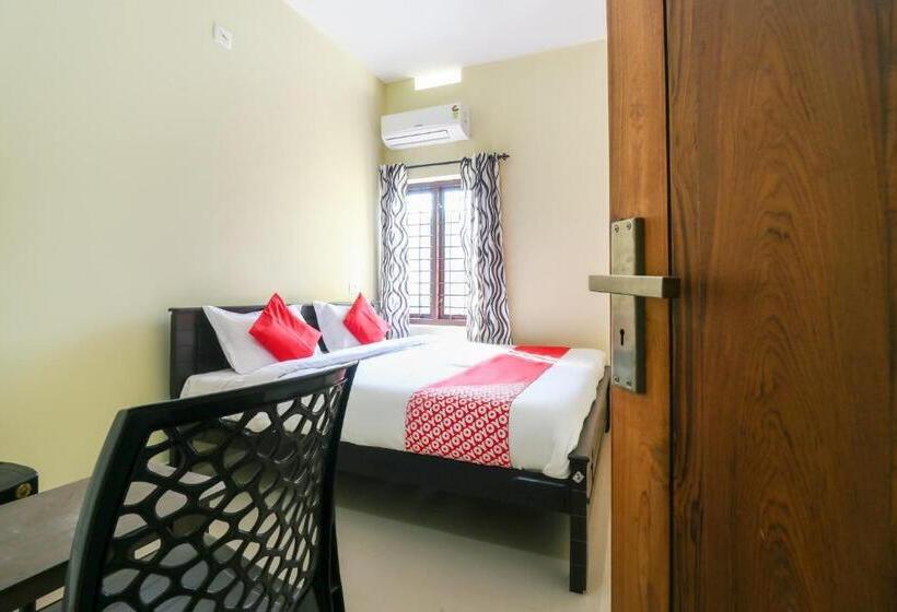 اتاق راحتی سه تخته, Liberty Apartments