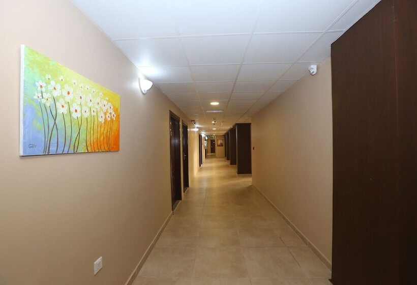 سوییت سوپریور, Name Samawer By Wynndham Amman