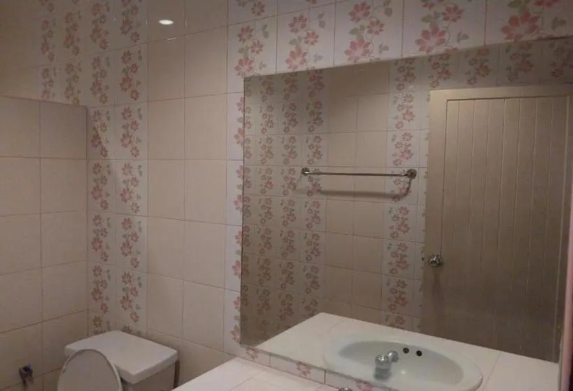 Standard-huone, Review Resort