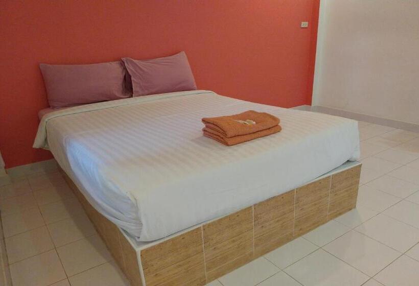 غرفة قياسية, Review Resort