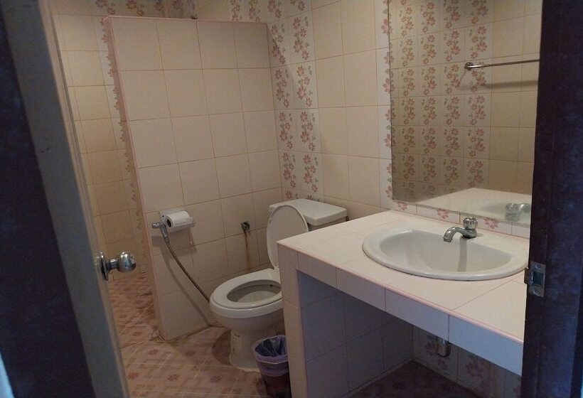 غرفة قياسية, Review Resort