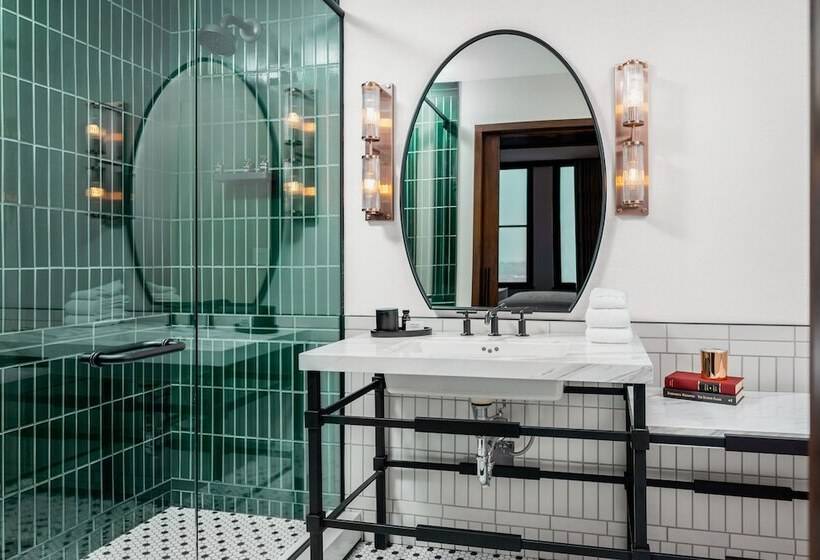 デラックスルーム, Surety