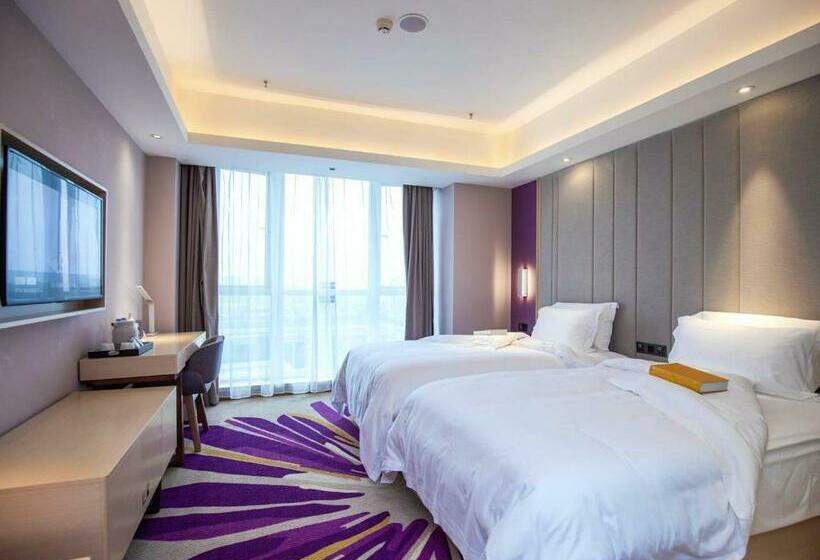 Номер Deluxe, Lavande Hotel Chongqing West Station Baguo Cheng