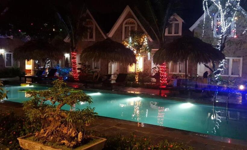 اتاق استاندارد با چشمانداز باغ, Sona Resort