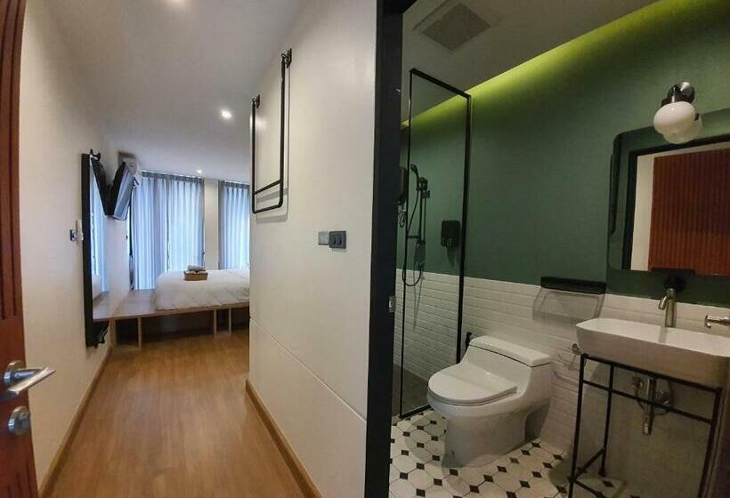 חדר סטודיו סטנדרד, The Singha Hotel   Korat