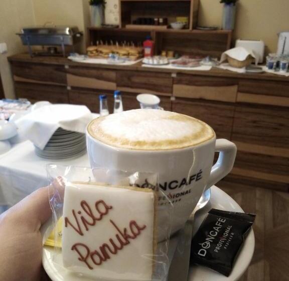 اتاق خانوادگی, B&b Villa Panuka