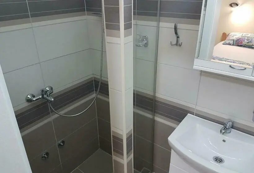 اتاق استاندارد, Hostel Beko