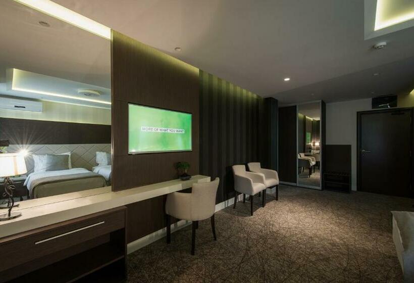 اتاق استاندارد, Garni Hotel Aveny