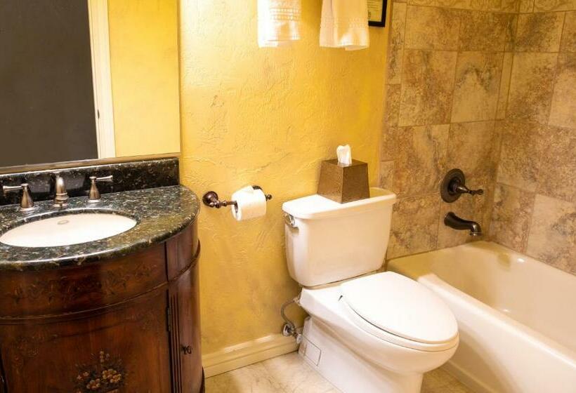 غرفة سوبيريور سرير كينج, Letson Loft