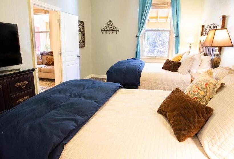 غرفة سوبيريور, Letson Loft