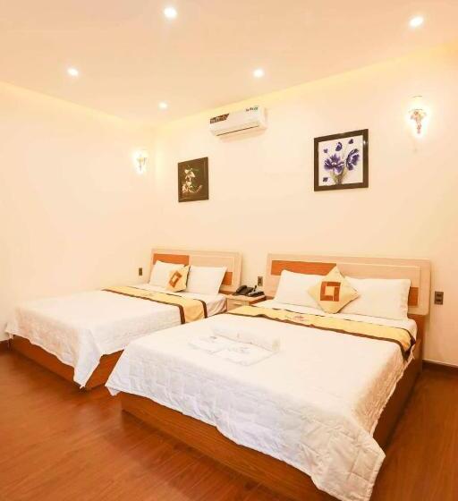 اتاق سوپریور با چشمانداز شهر, Khách Sạn Triều Dâng