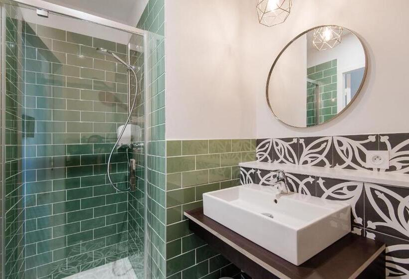 Номер Deluxe, Le Couvent   Hostel