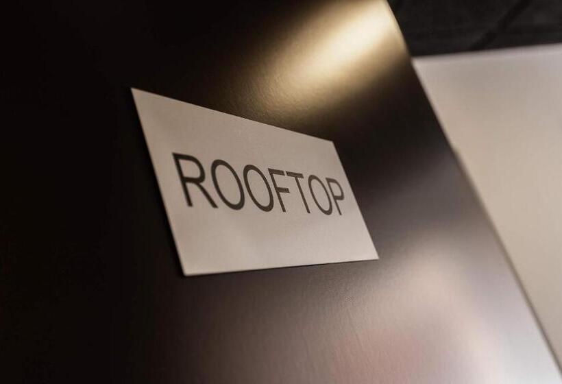 Четырехместный Номер Deluxe, Le Couvent   Hostel