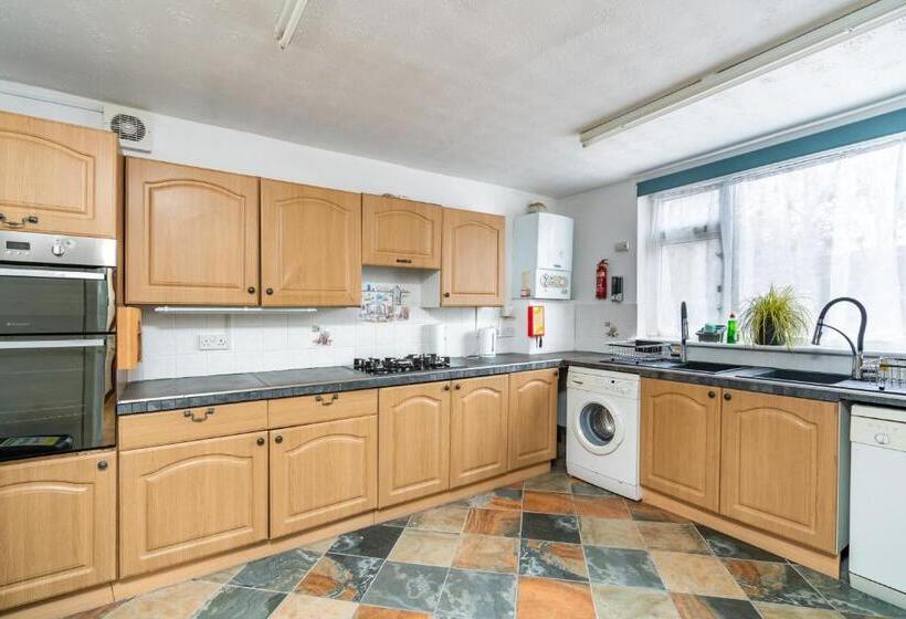 豪华房间, College Street Abode